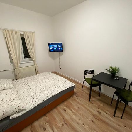 Apartman U Ljuby Jachymov Luaran gambar