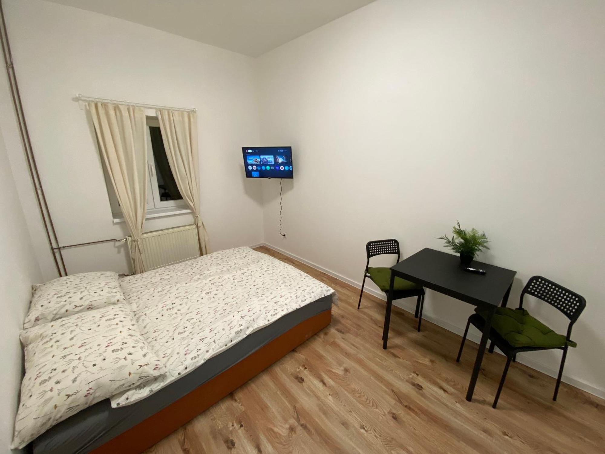 Apartman U Ljuby Jachymov Luaran gambar